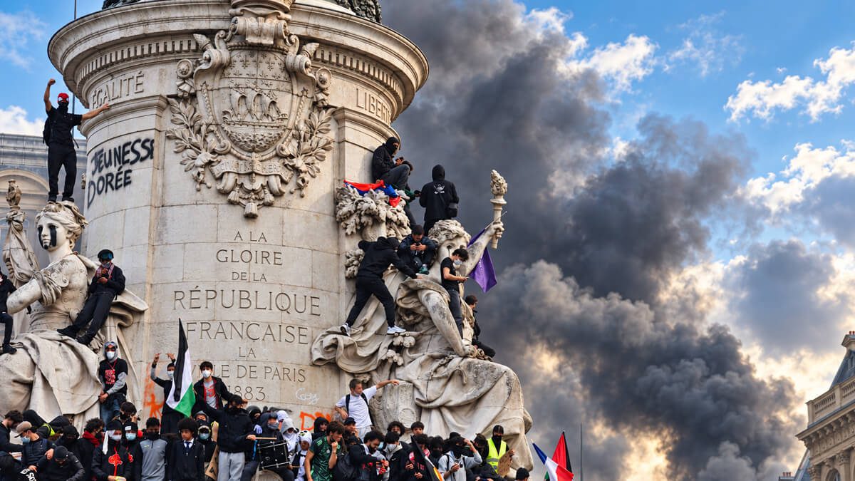 J'ai cotisé 43 ans et fait 18 mois de service militaire » : à 67 ans, ses 1 780 € de retraite font débat